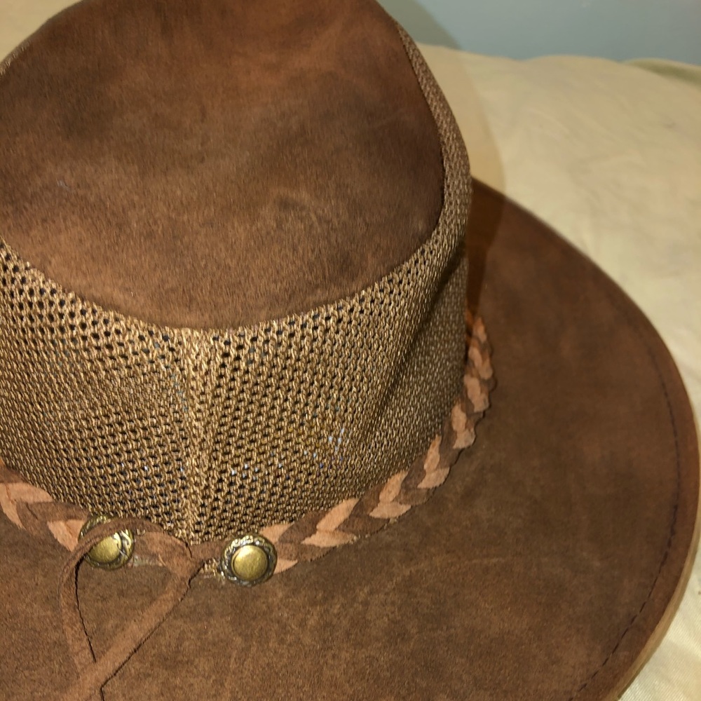 Henschel Hat co